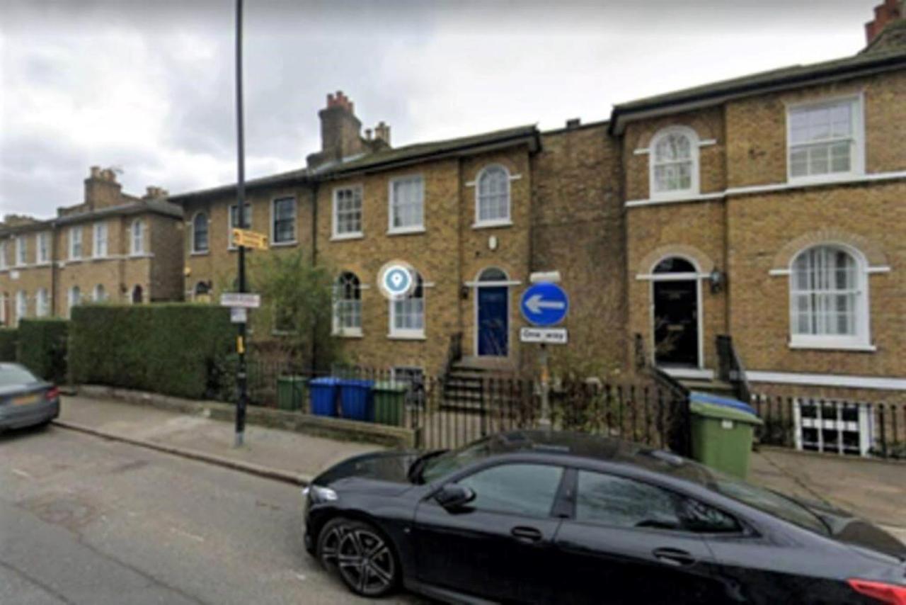 2 Bedroom Victorian Garden Flat London Exterior photo